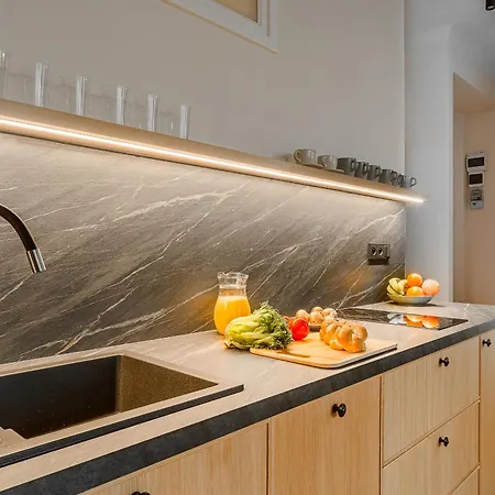 P&o Wiejska I * وارسو