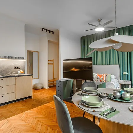 P&o Wiejska I Apartamento