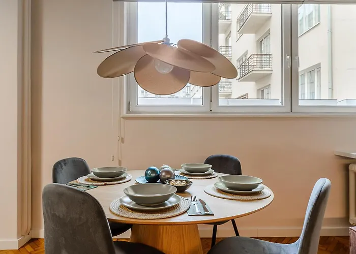 P&o Wiejska I * Warsaw