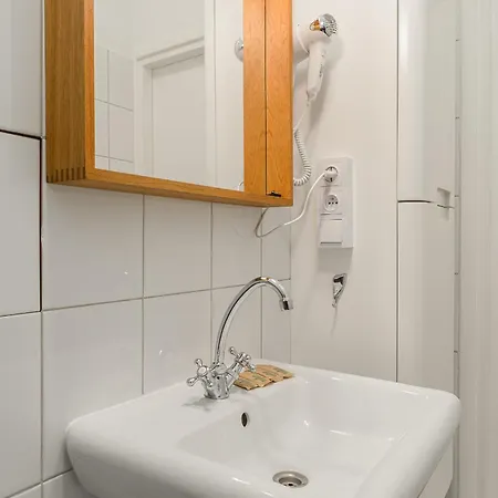 Apartman P&o Wiejska I Varsó